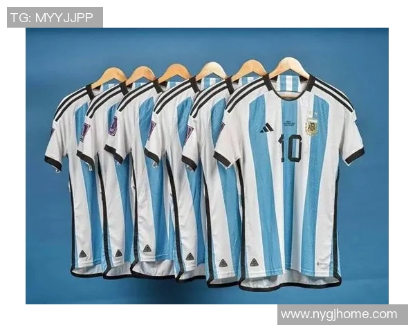 最新足球明星球衣图集展示各大球星风采与个性魅力的精彩瞬间